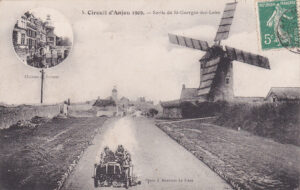 carte postale pour le tour de l'anjou 1909 devant le moulin de la Salle