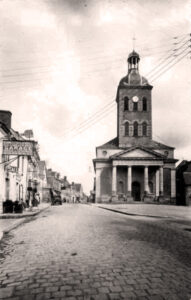 place de l'église au début du XXème